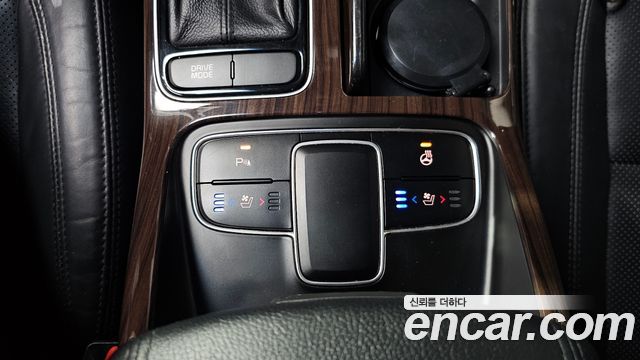Kia K7 2015 — photo 26