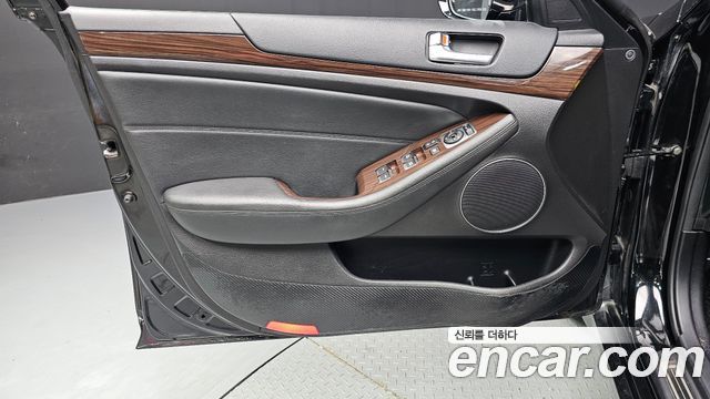 Kia K7 2015 — photo 14