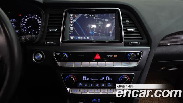 Hyundai Sonata 2019 — photo 19