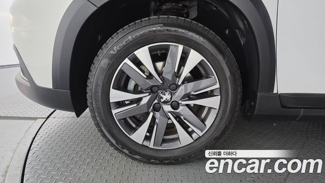 Peugeot 2008 2019 — photo 5