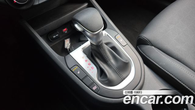 Kia K3 2024 — photo 12