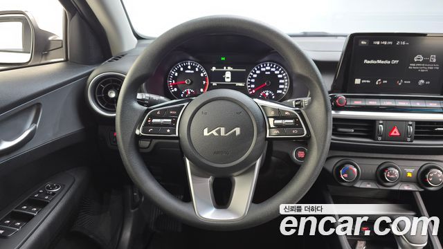 Kia K3 2024 — photo 19