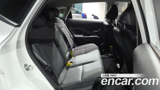 Hyundai Kona 2024 — photo 17