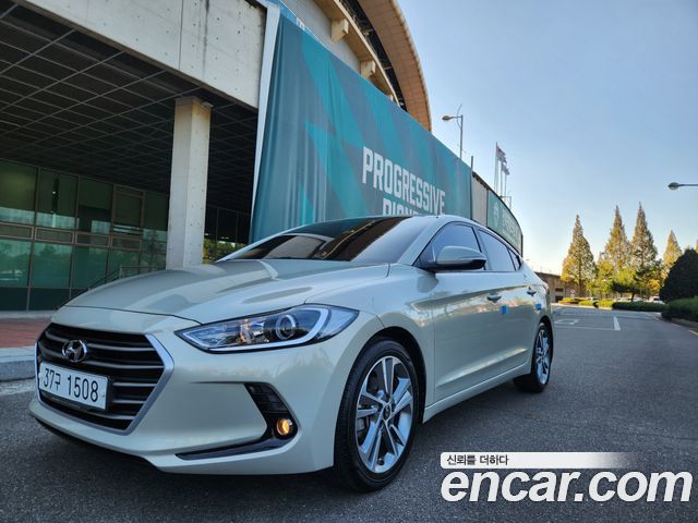 Hyundai AVANTE 2018 — photo 6