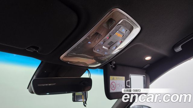 Genesis G80 2022 — photo 25
