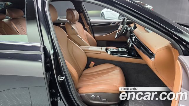 Genesis G80 2022 — photo 16