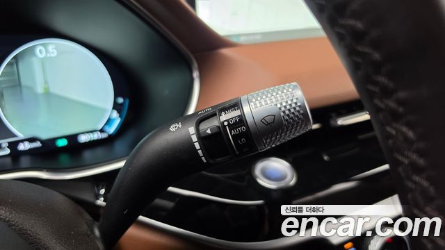 Genesis G80 2022 — photo 27
