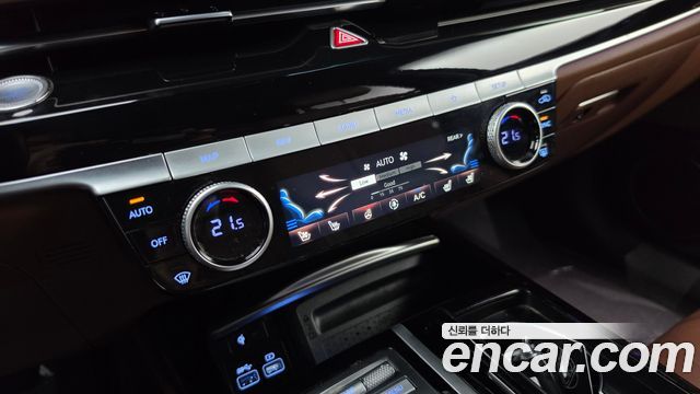 Genesis G80 2022 — photo 30