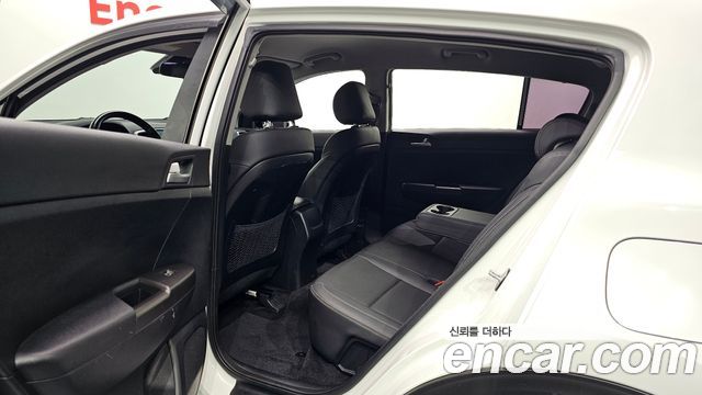 Kia Sportage 2019 — photo 18