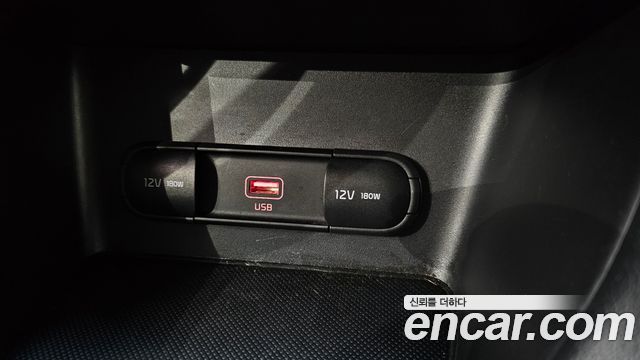 Kia Sportage 2019 — photo 19