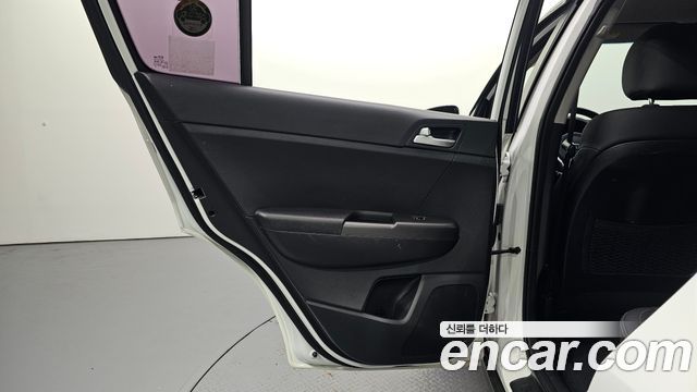 Kia Sportage 2019 — photo 15