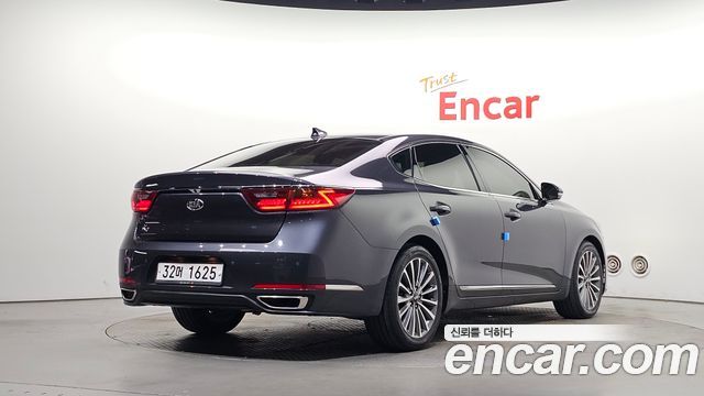 Kia K7 2018 — photo 2