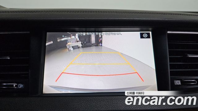 Kia K7 2018 — photo 26