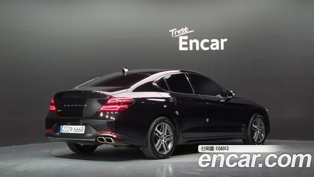 Genesis G70 2022 — photo 2