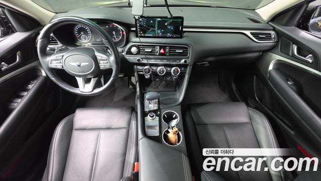 Genesis G70 2022 — photo 10