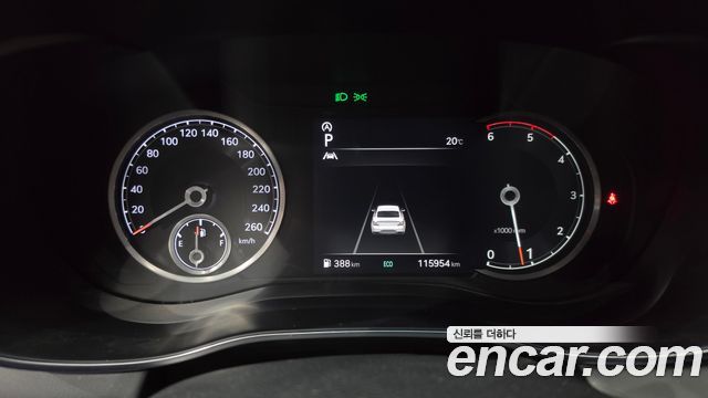 Genesis G70 2022 — photo 11