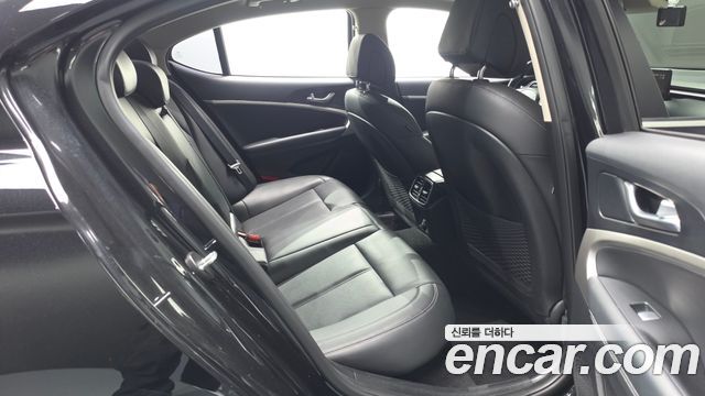 Genesis G70 2022 — photo 18