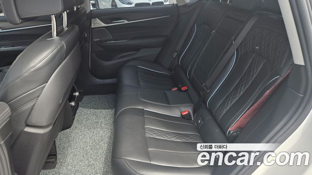 BMW Gran Turismo 2024 — photo 12