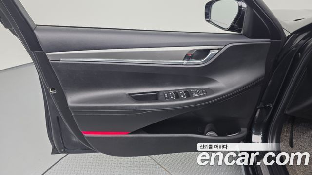 Hyundai Grandeur 2022 — photo 14