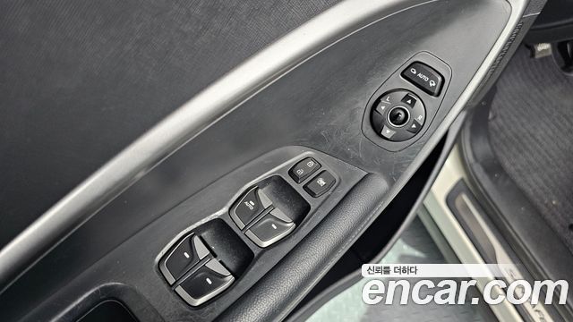 Hyundai Santafe 2014 — photo 18