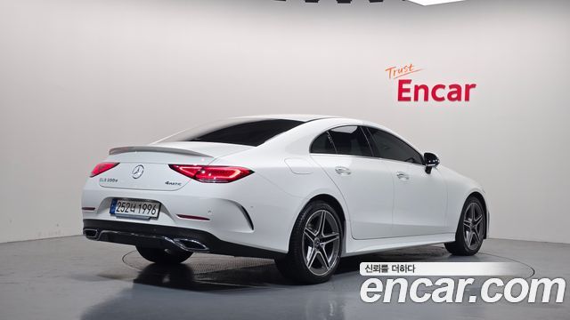 Mercedes-Benz CLS-Class 2023 — photo 2