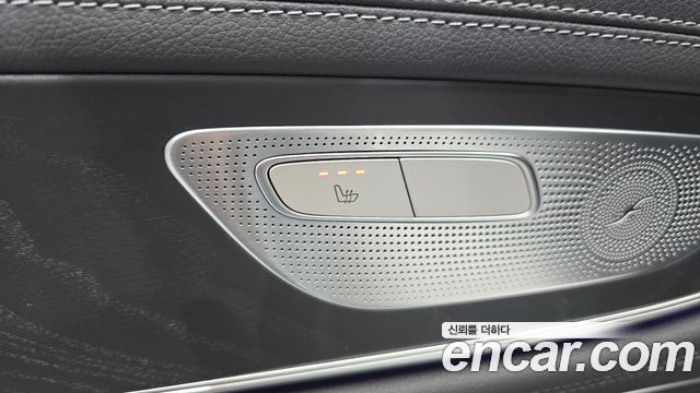 Mercedes-Benz CLS-Class 2023 — photo 22