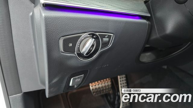 Mercedes-Benz CLS-Class 2023 — photo 27