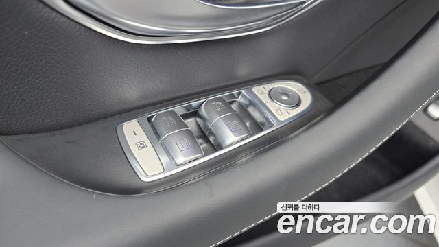 Mercedes-Benz CLS-Class 2023 — photo 28