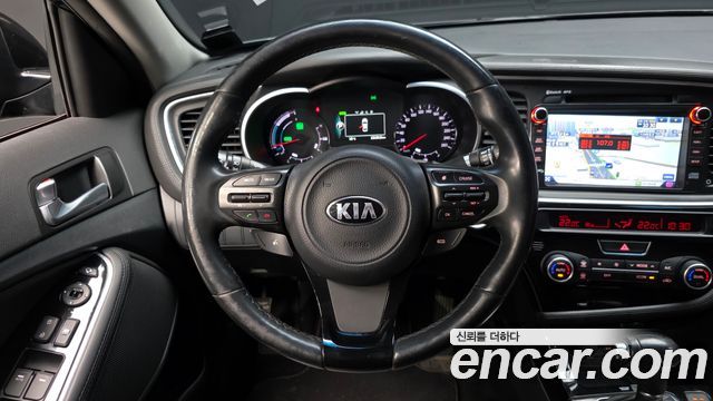 Kia K5 2015 — photo 19