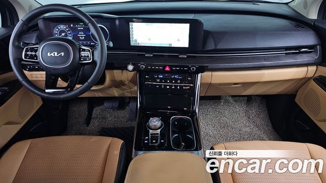 Kia Canival 2023 — photo 10