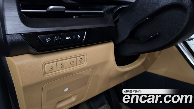 Kia Canival 2023 — photo 27