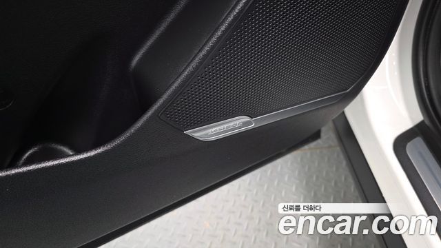 Kia Sportage 2023 — photo 33