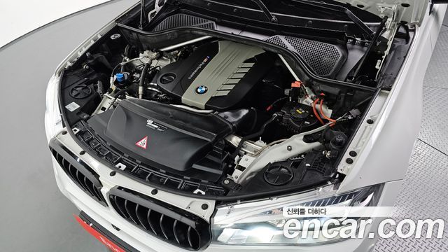 BMW X6 2017 — photo 6