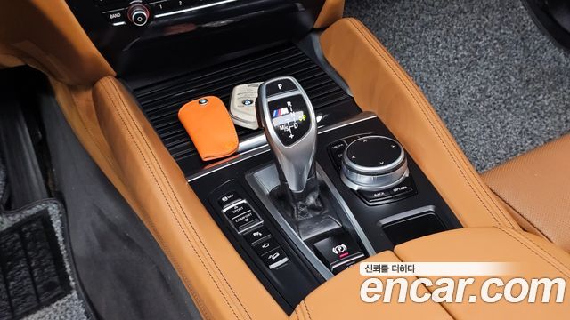 BMW X6 2017 — photo 12
