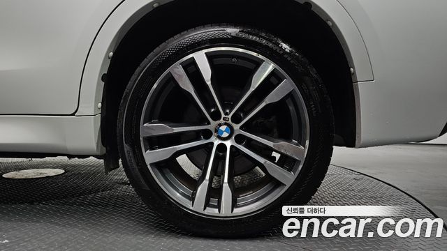 BMW X6 2017 — photo 7