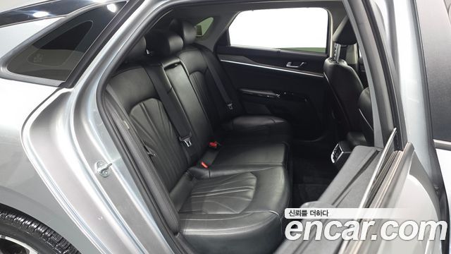 Kia K5 2021 — photo 17