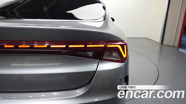 Kia K5 2021 — photo 9