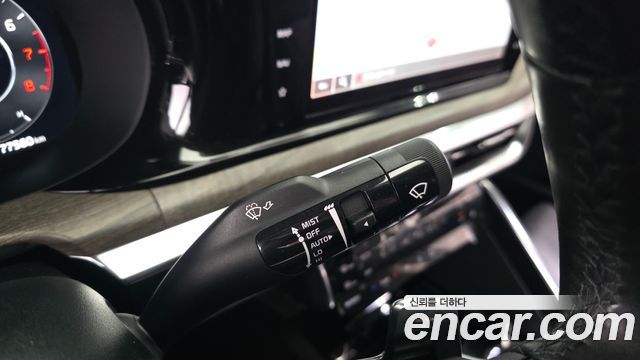 Kia K5 2021 — photo 29