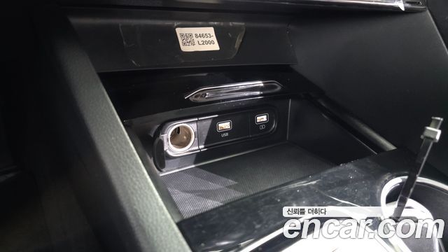 Kia K5 2021 — photo 32