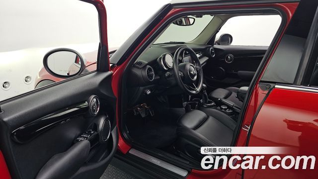 Mini Cooper 2016 — photo 10