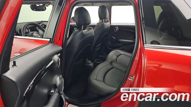 Mini Cooper 2016 — photo 11