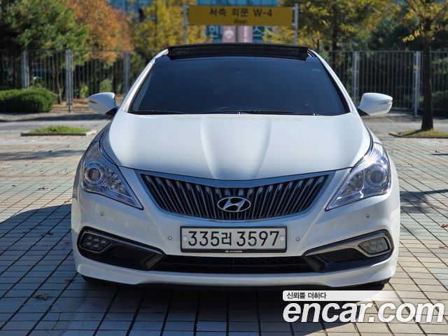 Hyundai Grandeur 2015 — photo 1