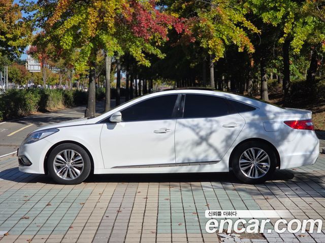 Hyundai Grandeur 2015 — photo 3