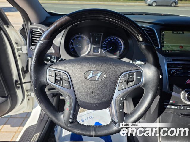 Hyundai Grandeur 2015 — photo 10