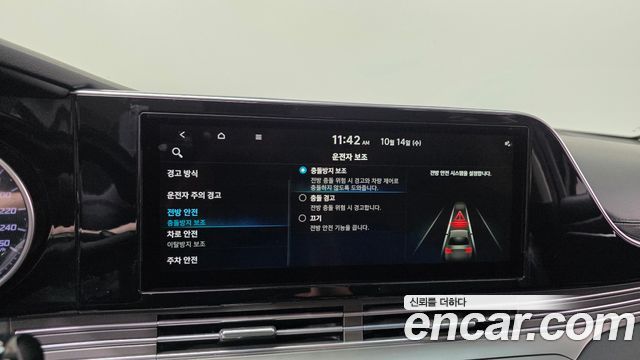 Hyundai Grandeur 2022 — photo 17
