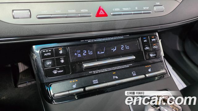 Hyundai Grandeur 2022 — photo 19