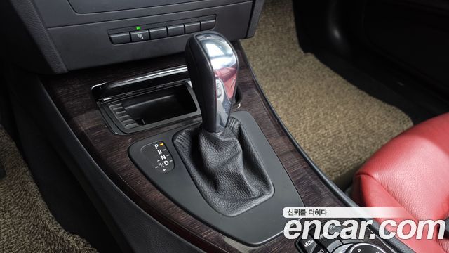 BMW 3-Series 2013 — photo 9