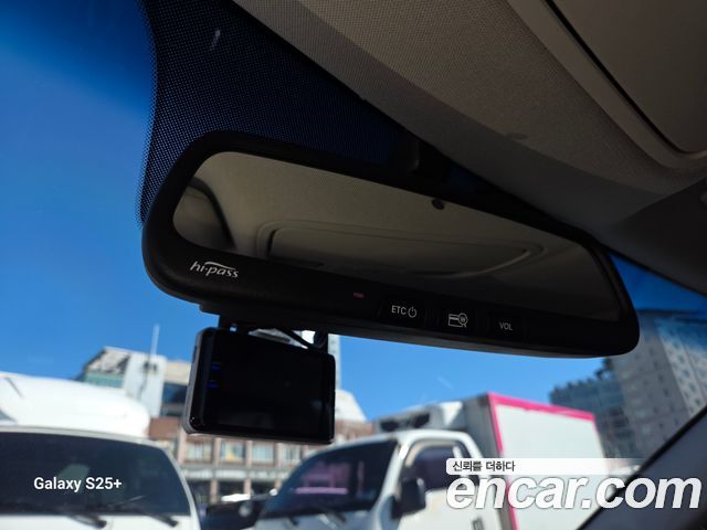 Kia K7 2016 — photo 19