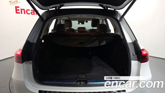 Mercedes-Benz GLE-Class 2024 — photo 30