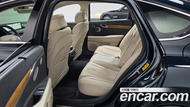 Genesis G80 2021 — photo 17